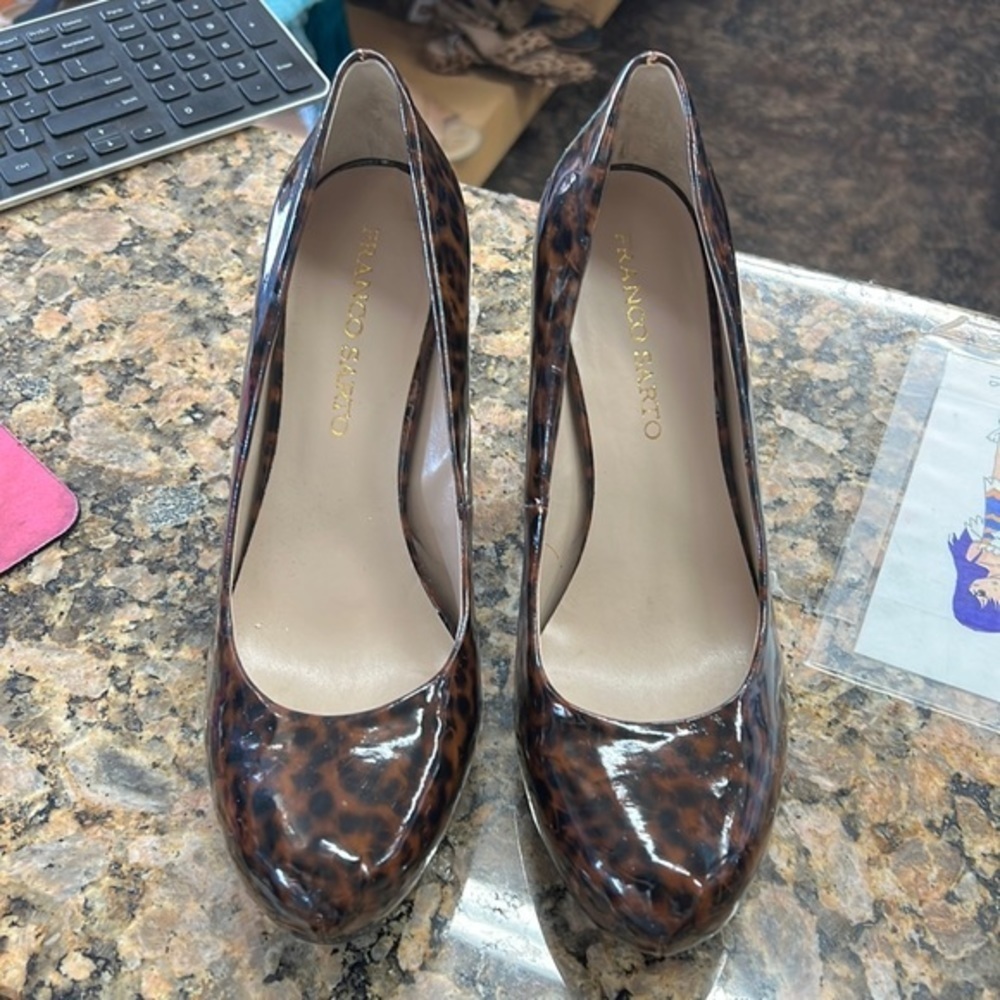 Franco Sarto Leopard Print Patent Leather Pumps Heels Size 9.5